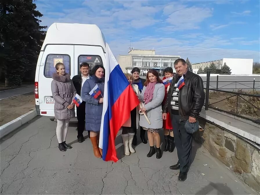 Фото милютинской школы. Станица милютинская площадь. Администрация милютинской ростовской. Погода милютинская на две недели. Погода милютинская на две недели.