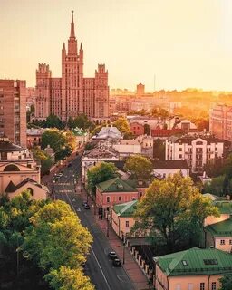 Красивая москва утро