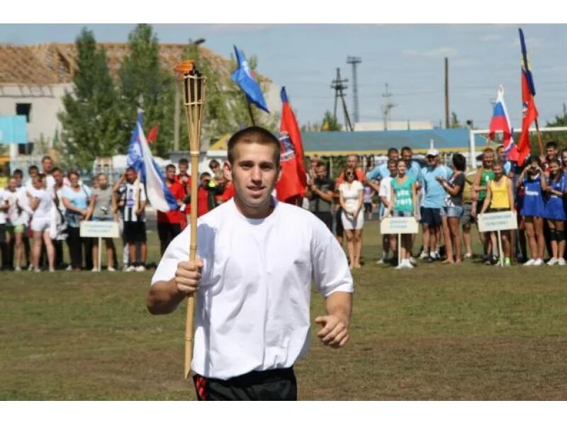 Погода в кулунде сегодня. Кулунда стадион Локомотив. Кулунда Алтайский край. Мероприятия Кулунда. День города Кулунда.