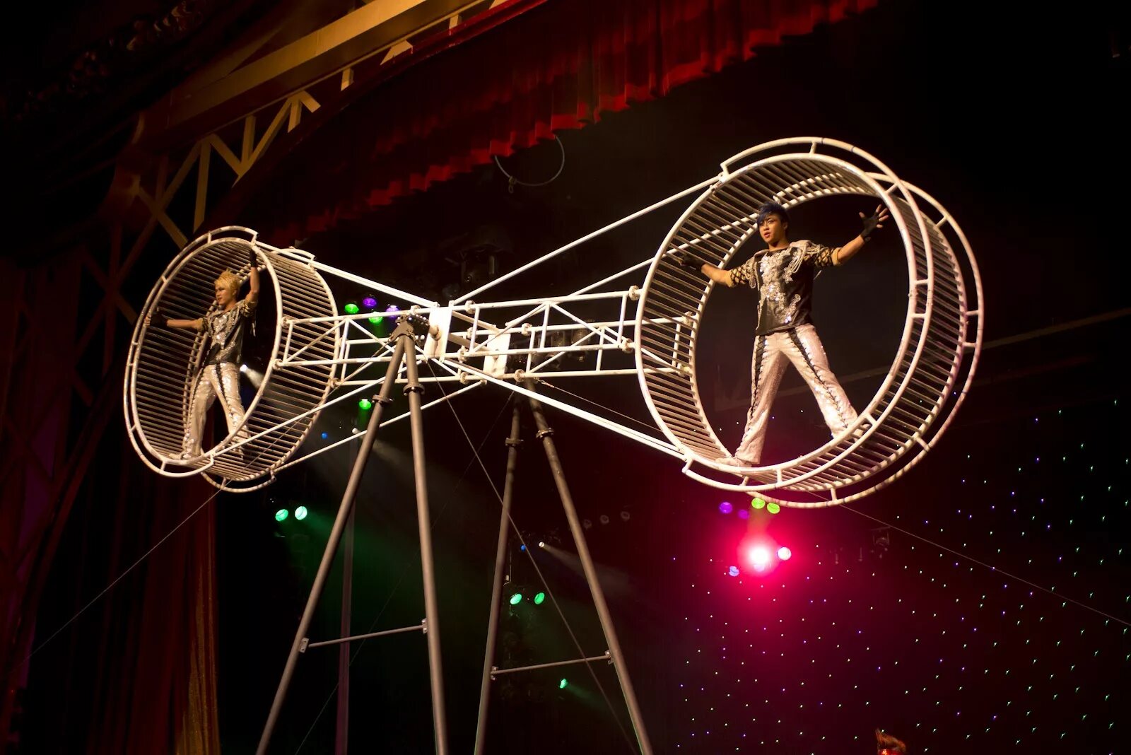 Digital circus xx