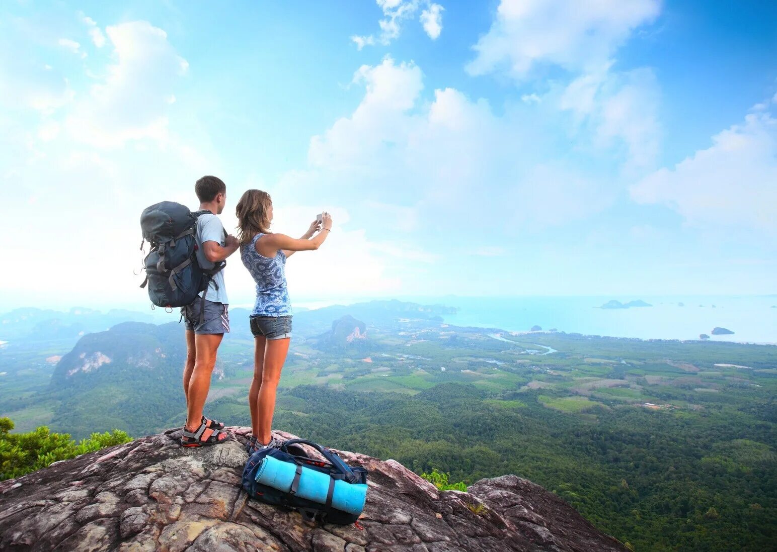 You like travelling your friends like