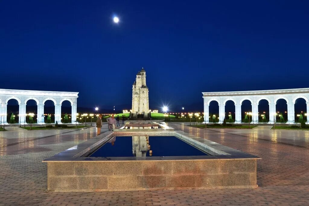 назрань город ингушетия. мемориал памяти и славы назрань. аллея ингушетия назрань. назрань фото. улица тутаева в назрани.