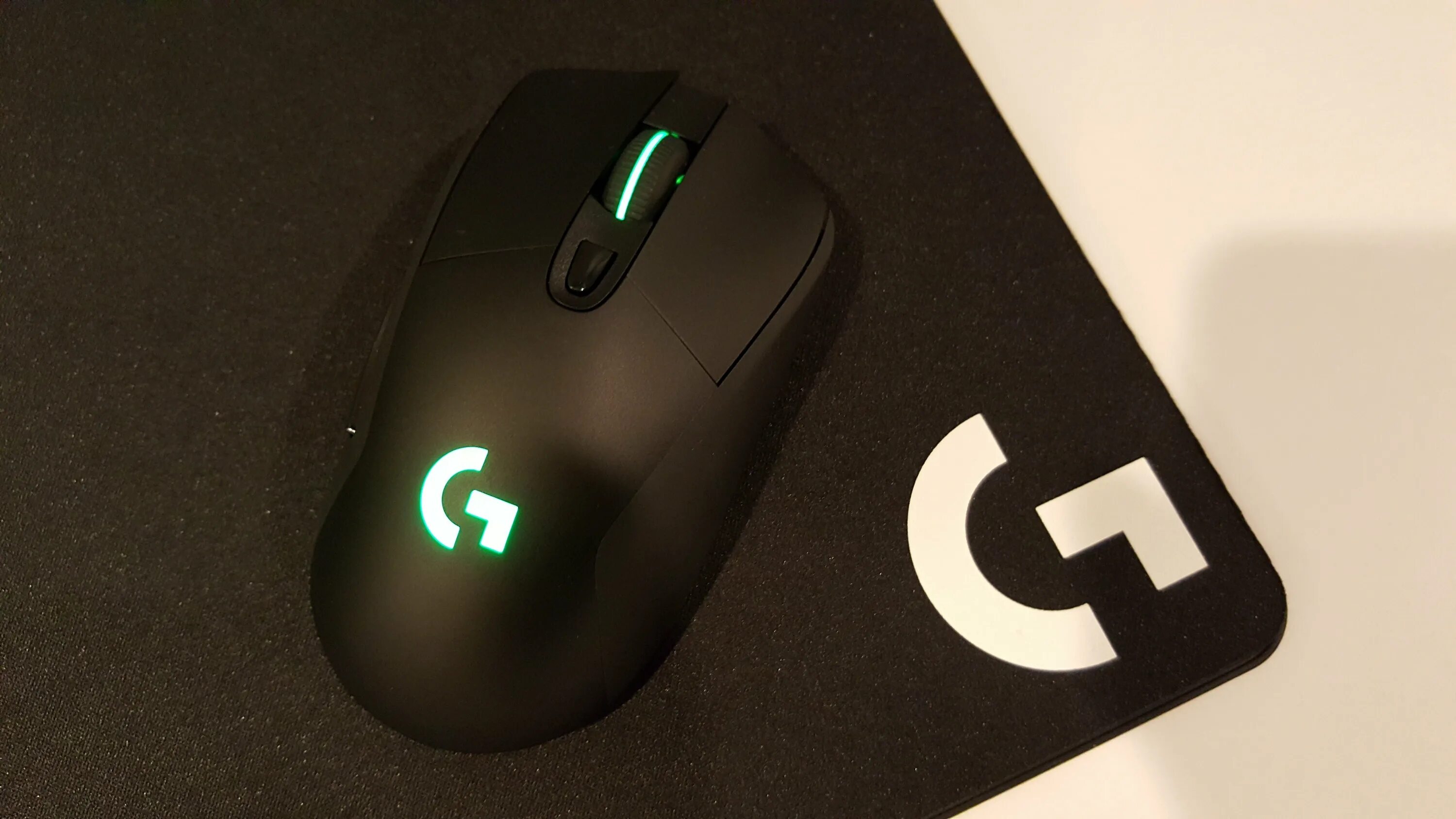 Логитеч g703. Logitech g703 hero. мышка logitech g703. logitech g703 белая. logitech g703 hero коробка.