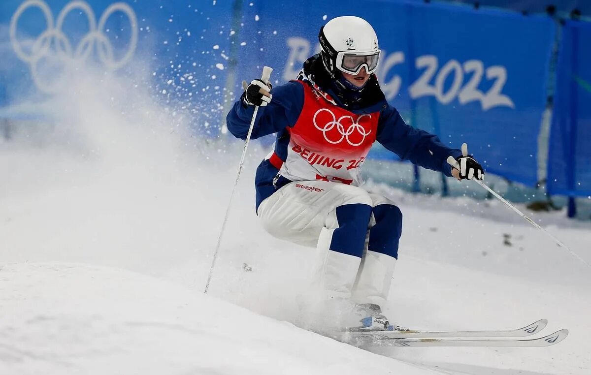 5 февраля в мире