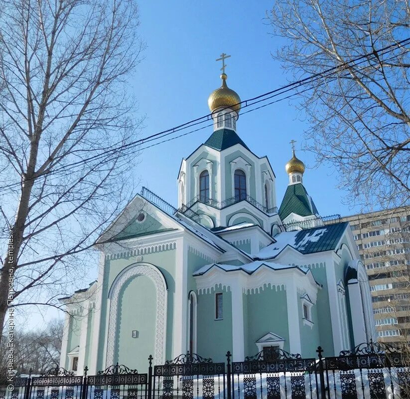 голосова 93а тольятти. церковь в 19 квартале тольятти. церковь комсомольский район тольятти тольятти. храм троицы тольятти. храм на голосова тольятти.