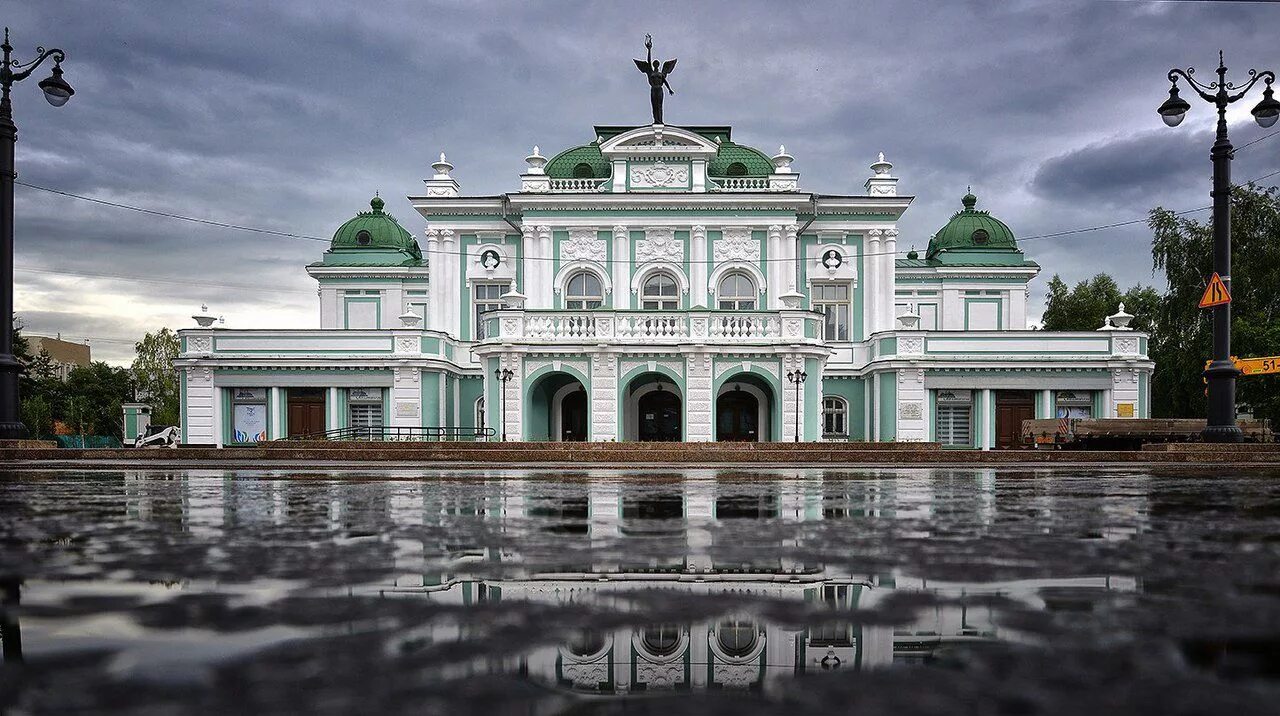 Театр драмы Омск. Омский Академический театр дрма. Театр Омска Академический театр драмы. Омский Академический театр драмы достопримечательности Омска.