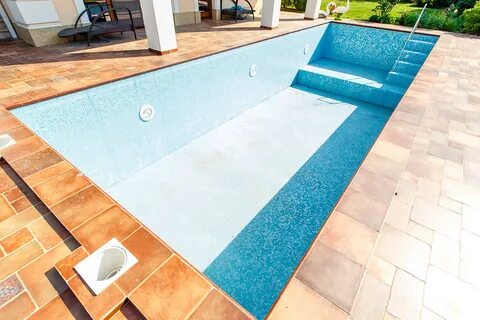 Empty pool