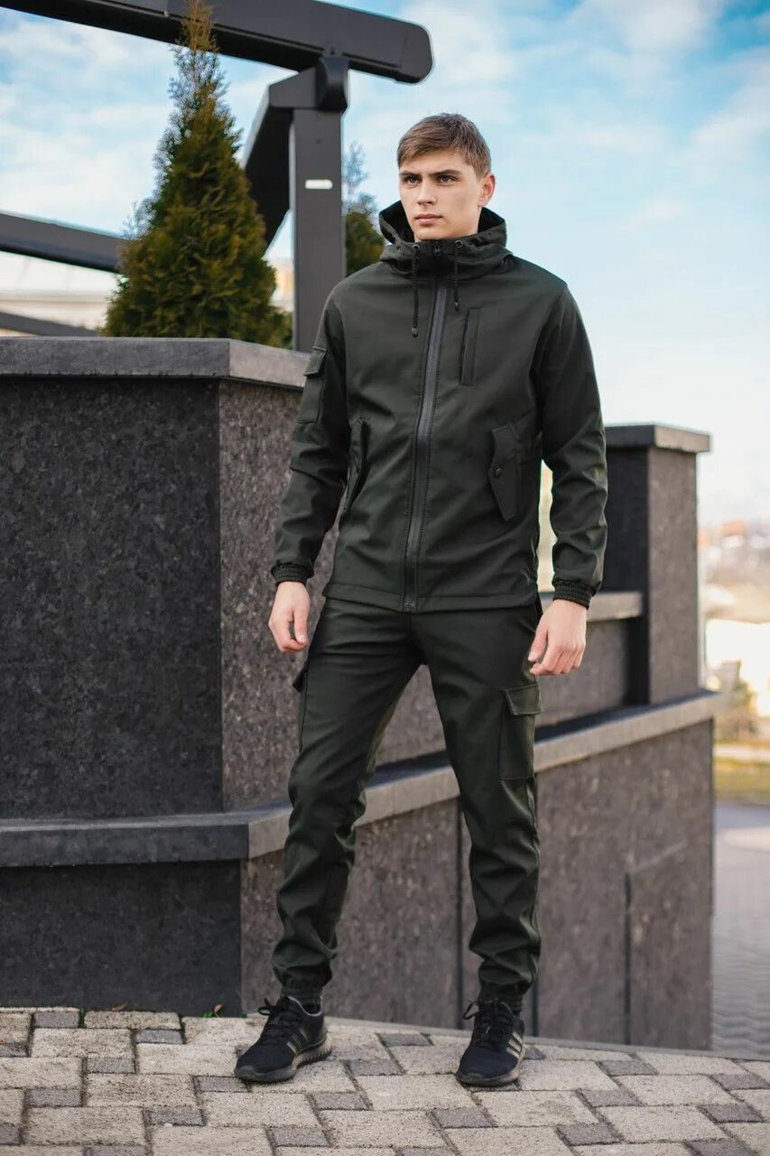 Костюм софтшелл хаки. Softshell костюм мужской. Костюм цвета хаки мужской спортивный демисезонный