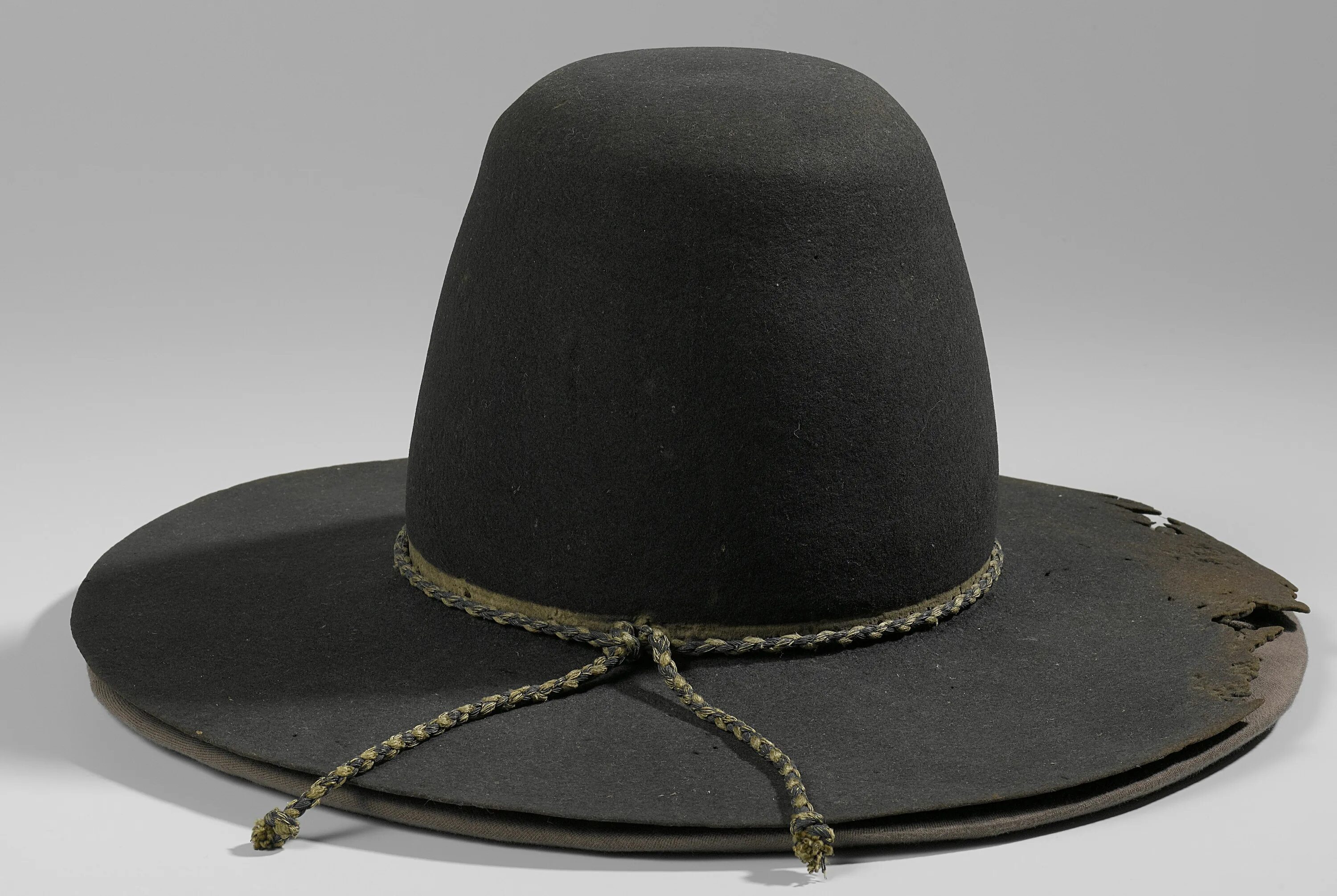 Шляпа 17 века