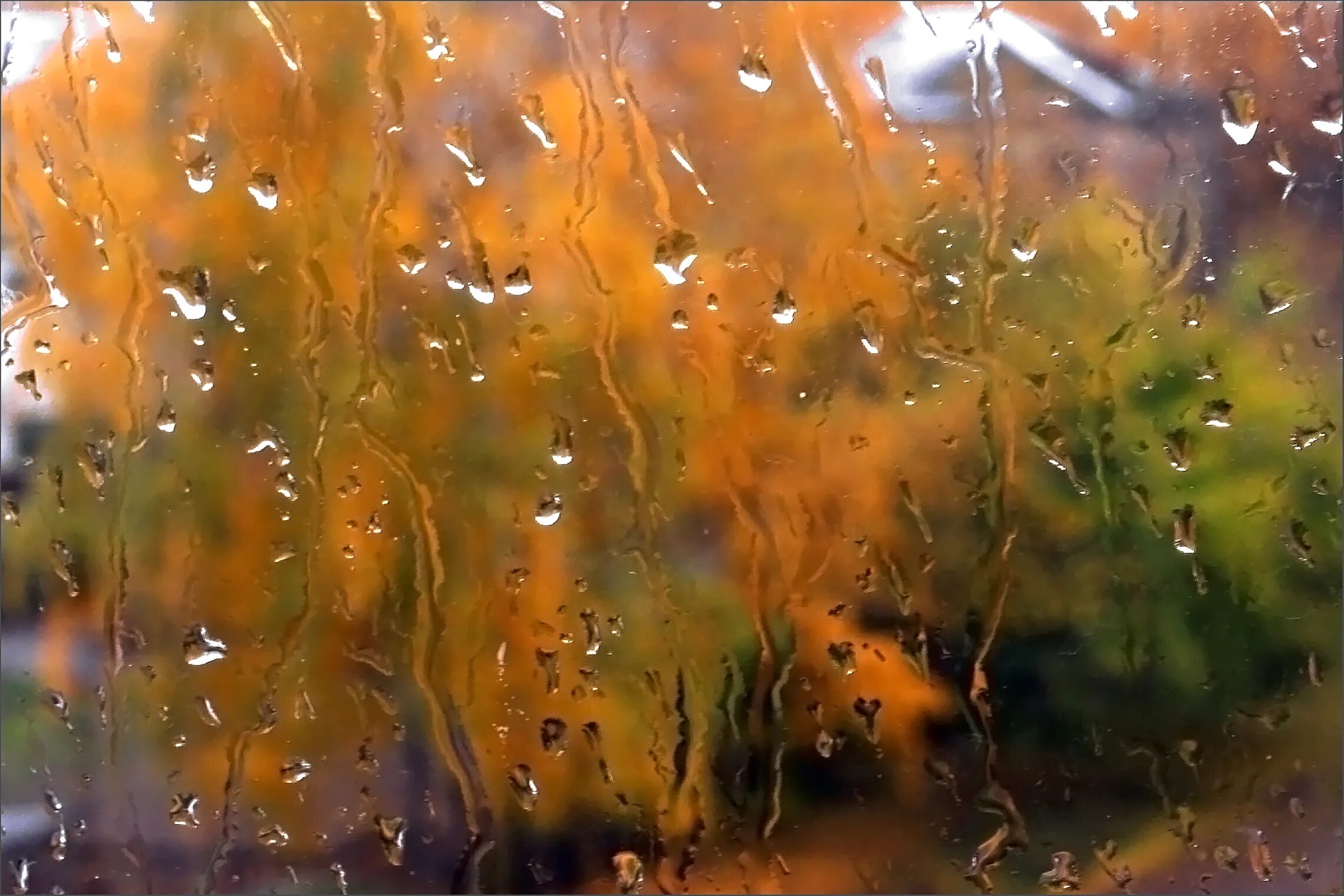 Осень снег ветер. М. Градиент из снов и охры собирается дождь. Уютный дождливый вечер. Градиент из снов и охры собирается дождь.