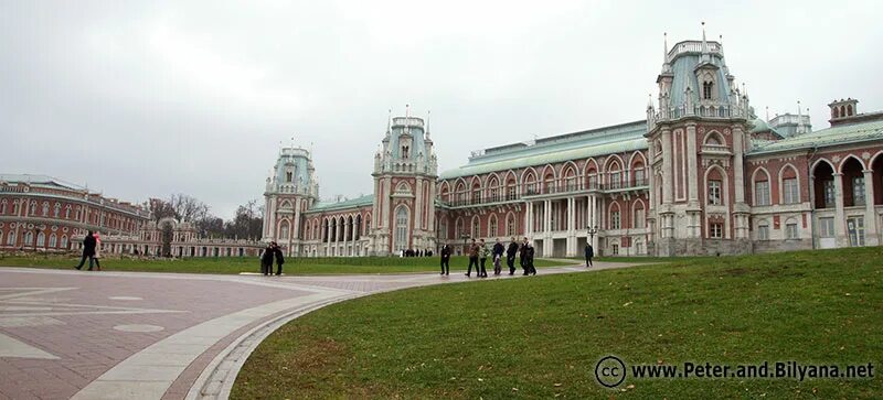 Царицыно в Москве. Музей заповедник Царицыно до реконструкции. Парк Царицыно замок. Царицыно музей-заповедник метро. Царицыно щепкин