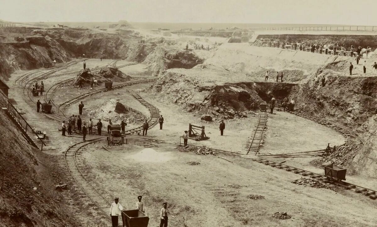 Наш край в 19 начале 20 в. Рудники Кривого рога. Кривой Рог 19 век. Железный рудник 19 век. Криворожская железная дорога 19 век.