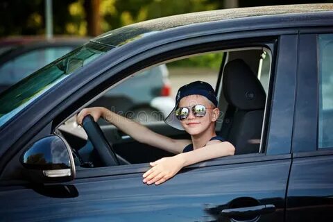 В какой день мальчики могут управлять девочками