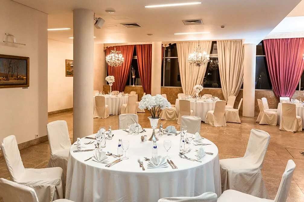 Fusion ресторан крокус. яр ресторан москва. "банкетный зал фаровон", карши. ресторан яръ москва. банкетный зал фьюжн.