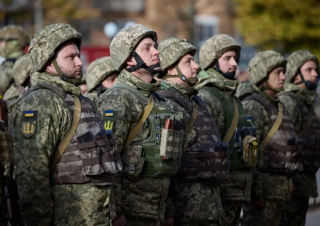 Отправят ли войско украине. Армия Украины. Солдаты армии Украины. Украинские войска. Российские военные.
