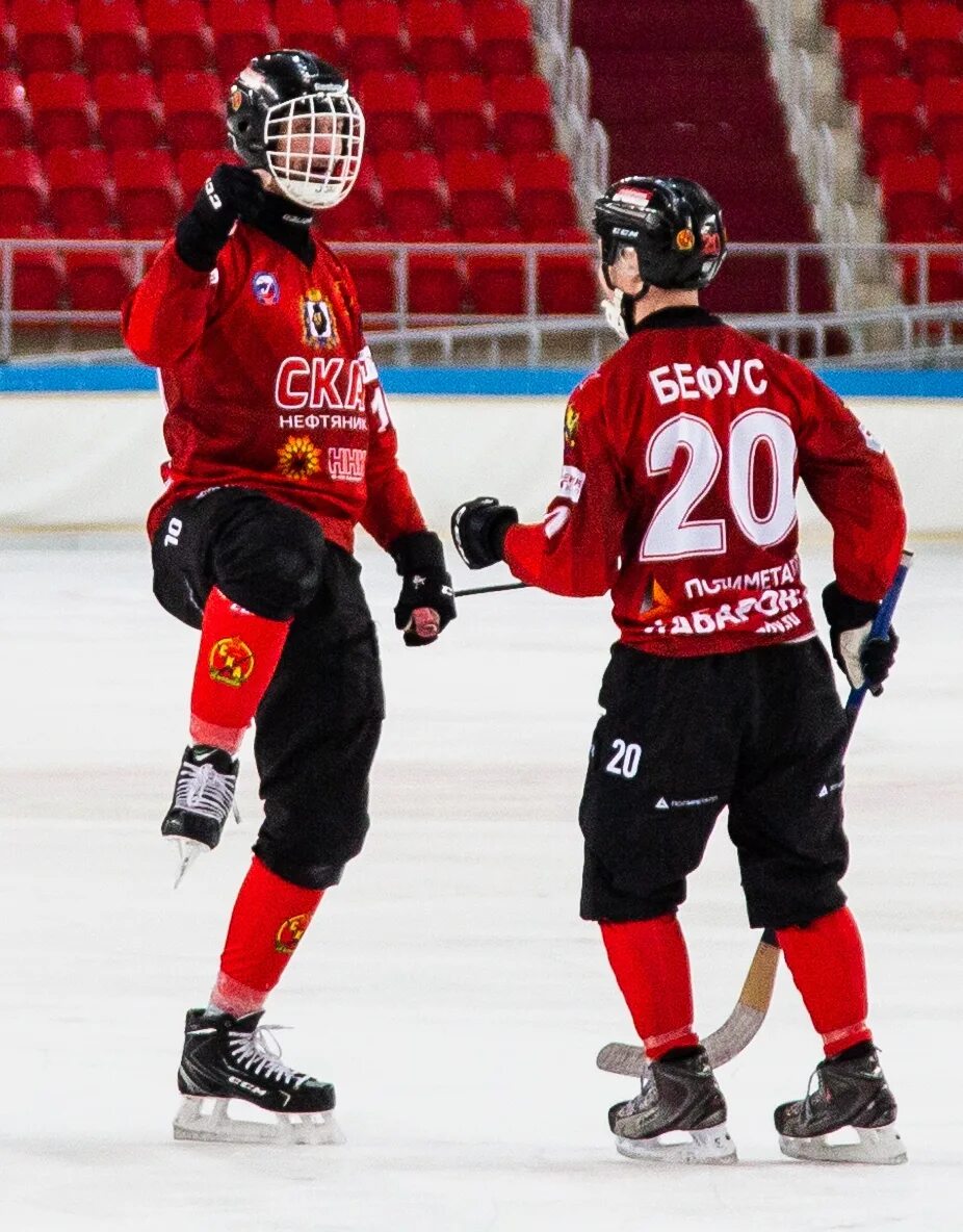 нефтяник динамо москва