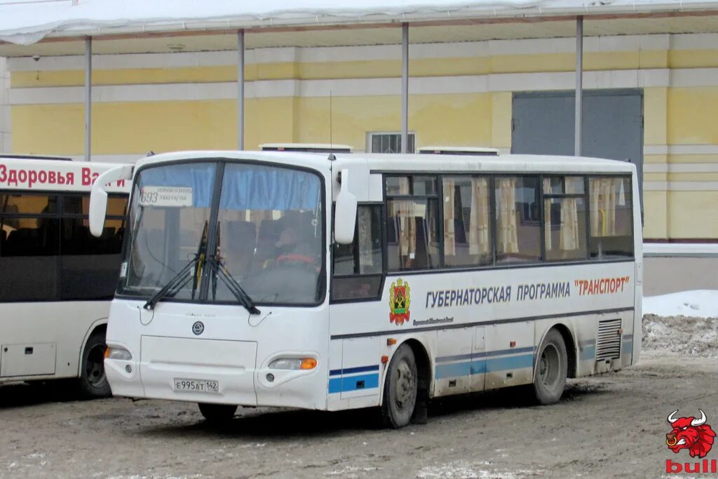 Новокузнецк новосибирск автобус купить. Автобус КАВЗ Новокузнецк. Автобус Новокузнецк Кузбасс. Автобус Новокузнецк Таштагол. Автобус Кемерово Таштагол.