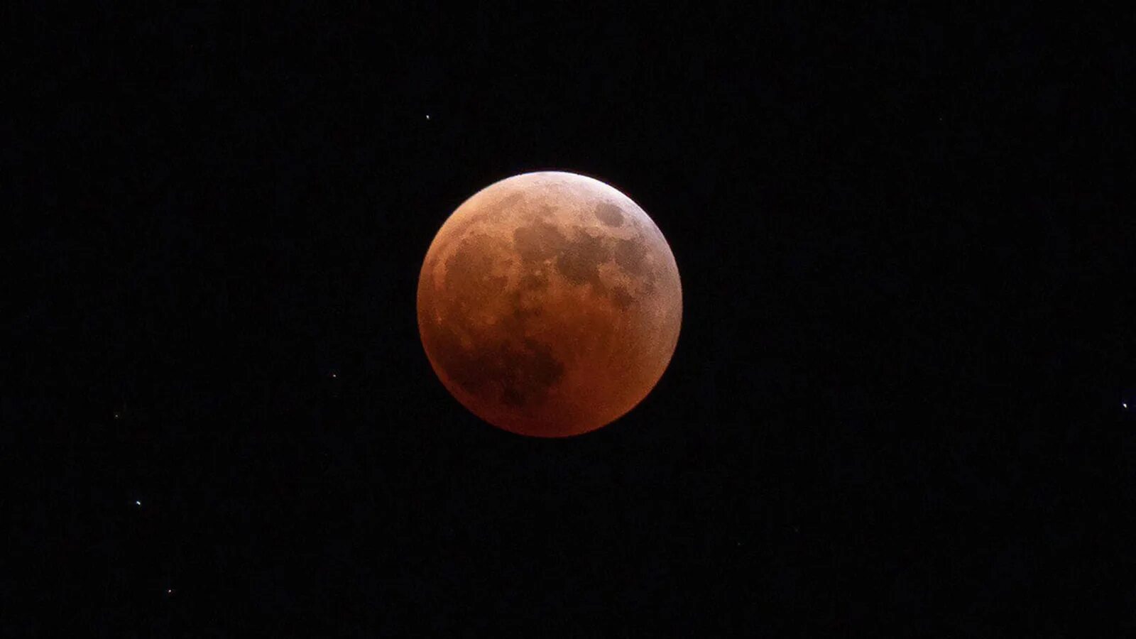 Лунное затмение 8 ноября 2022 года. Красная Луна. Лунное затмение красная Луна. Лунное затмение фото. Затмение 8 апреля 2024 время москва