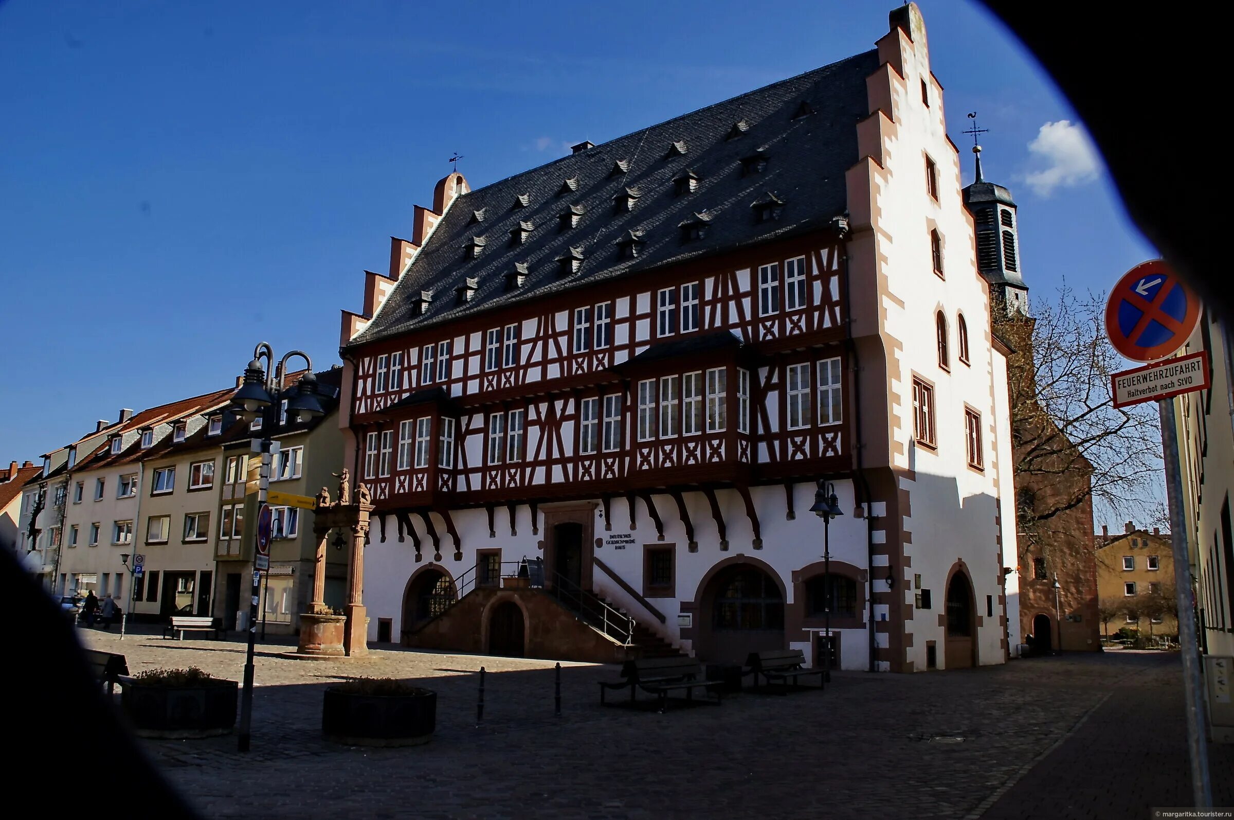 Немецкое гримма. Город ханау в германии дом братьев гримм. Немецкое гримма. Дом братьев гримм в ханау. Немецкое гримма.