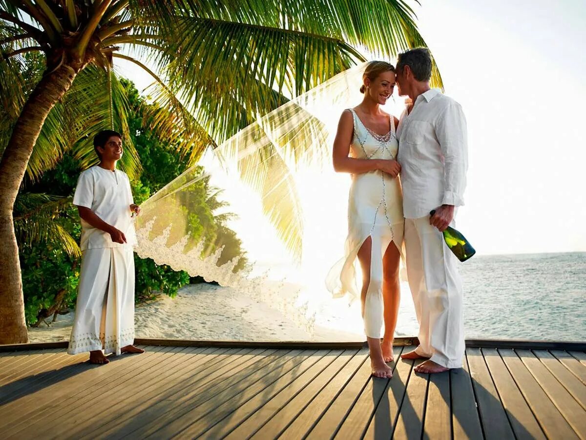 Церемония желаний. Церемония на Мальдивах. Свадебная церемония на Мальдивах. Свадьба на Мальдивах фотосессия. Свадьба на островах для двоих.