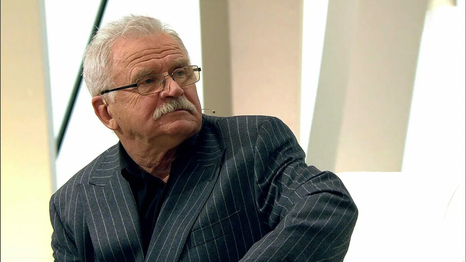 Серге́й петро́вич никоне́нко. Сергей никоненко. Артист сергей никоненко. Снюергец никоненко актер. Артист сергей никоненко.