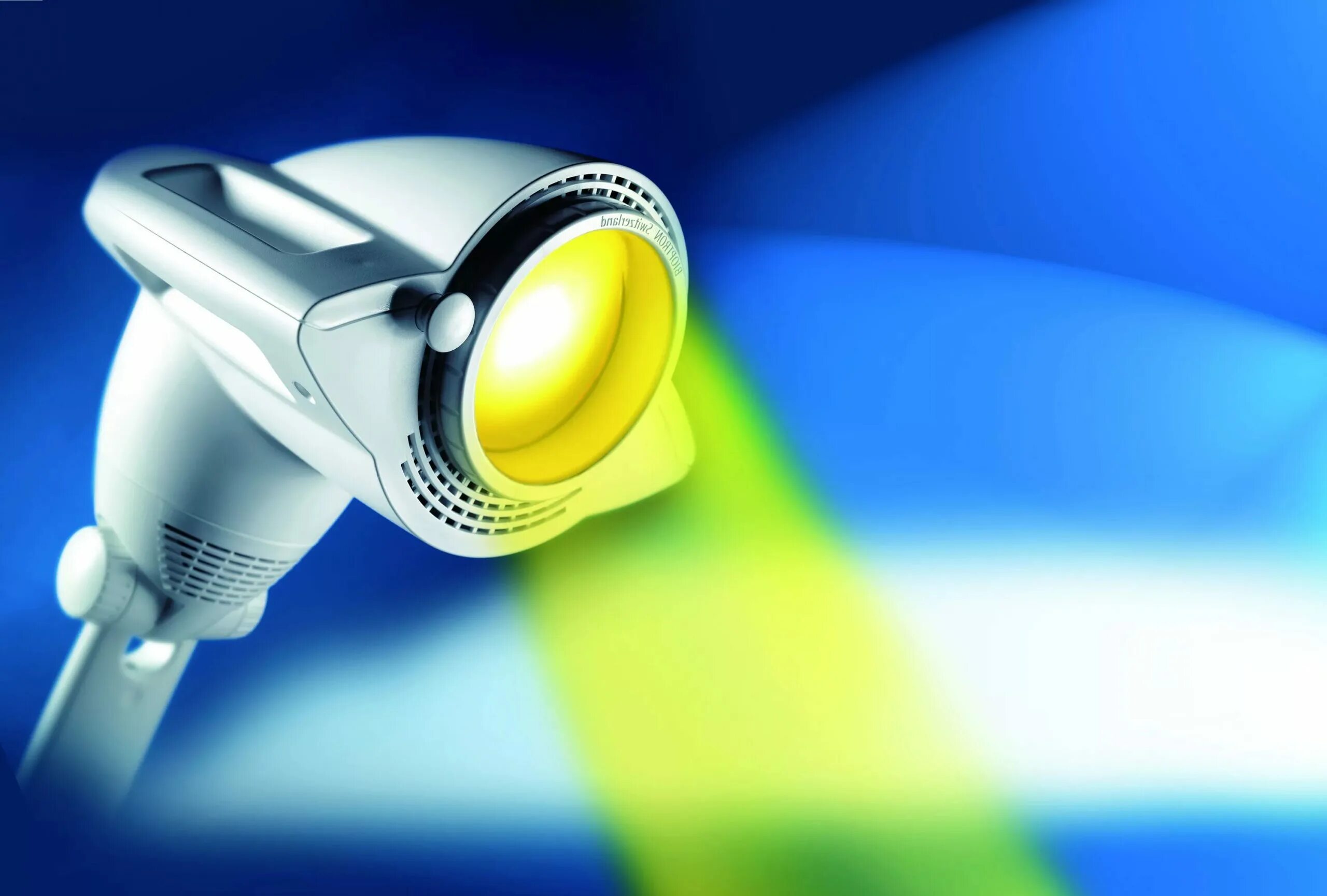 Лампа цептер биоптрон. Bioptron pro 1. Лампа биоптрон лечение. Лампа zepter bioptron. Лампа цептор биоптрон.