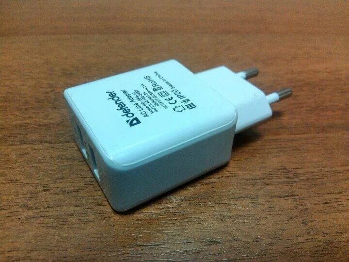 Сетевая зарядка Defender EPA-12. Переходник 220 на USB 5v. EPA 12-5,12v. Переходник 220 с китайского на русский.