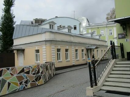 Петроверигский переулок