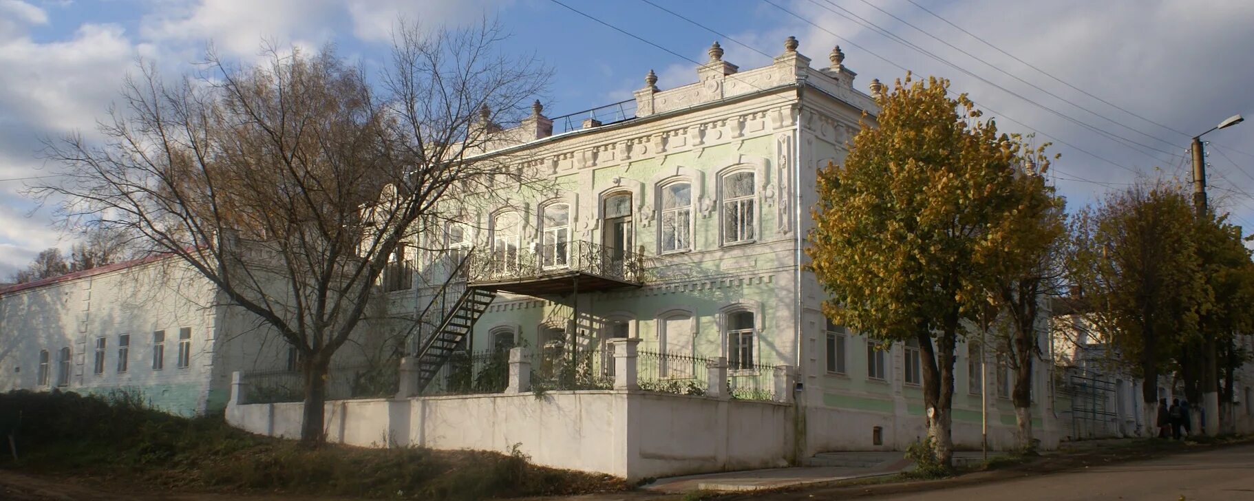 Центр дополнительного киров. Центр дополнительного образования уржум. советская 31 киров. советская 31 уржум. цдо уржум фото.