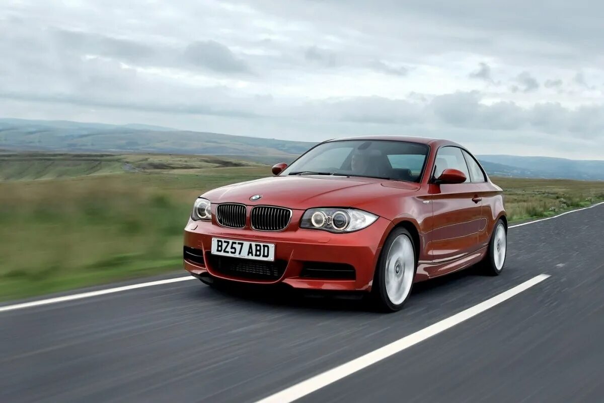 Bmw 135i coupe e82. Bmw 135i coupe e82. Bmw 1 coupe. Bmw 135i e81. Bmw 135i coupe tuning.