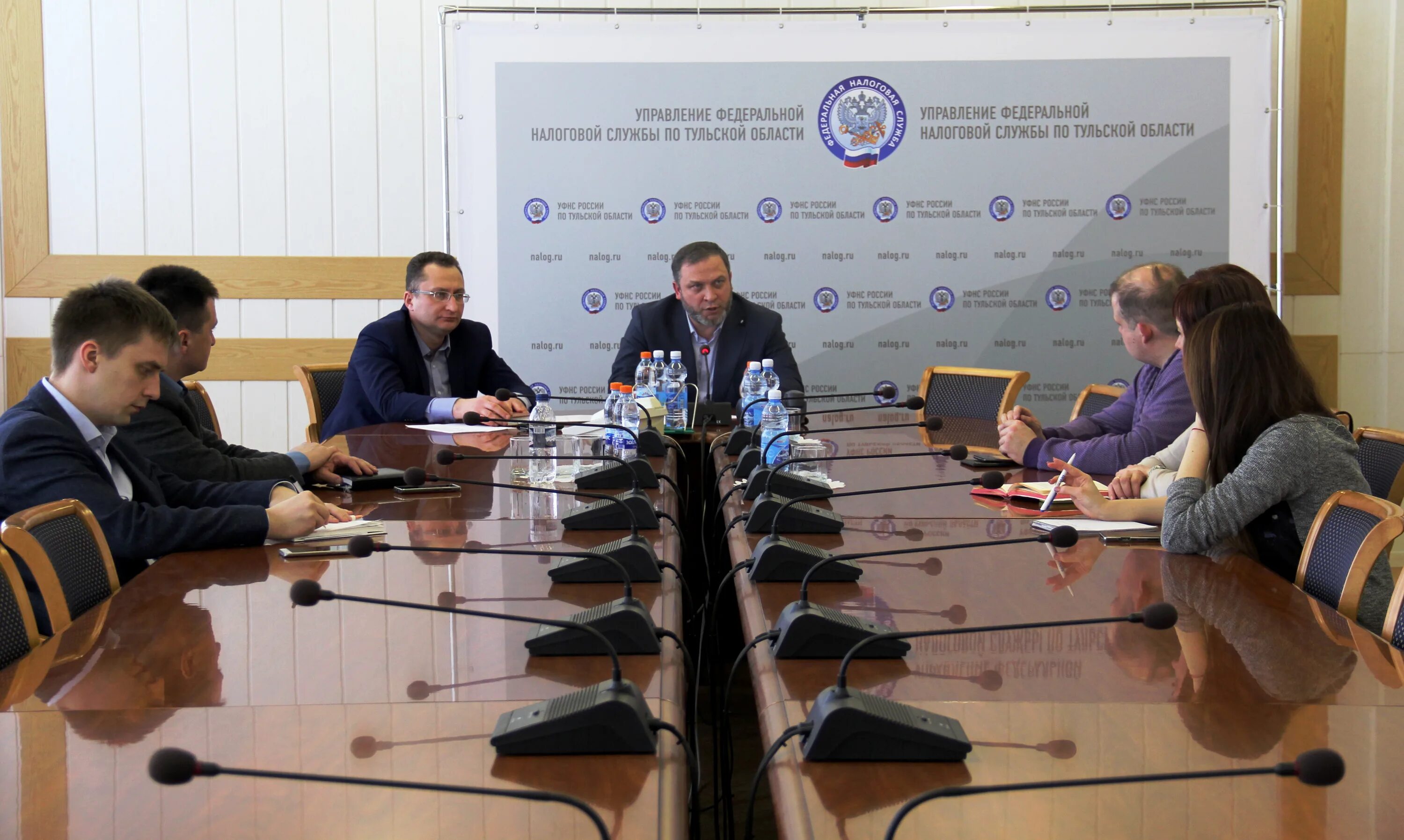 сфр тульская. пфр тула лейтейзена 1в. пенсионный фонд новомосковск. нифи минфина россии сотрудники. социальный фонд россии с 2023 эмблема.