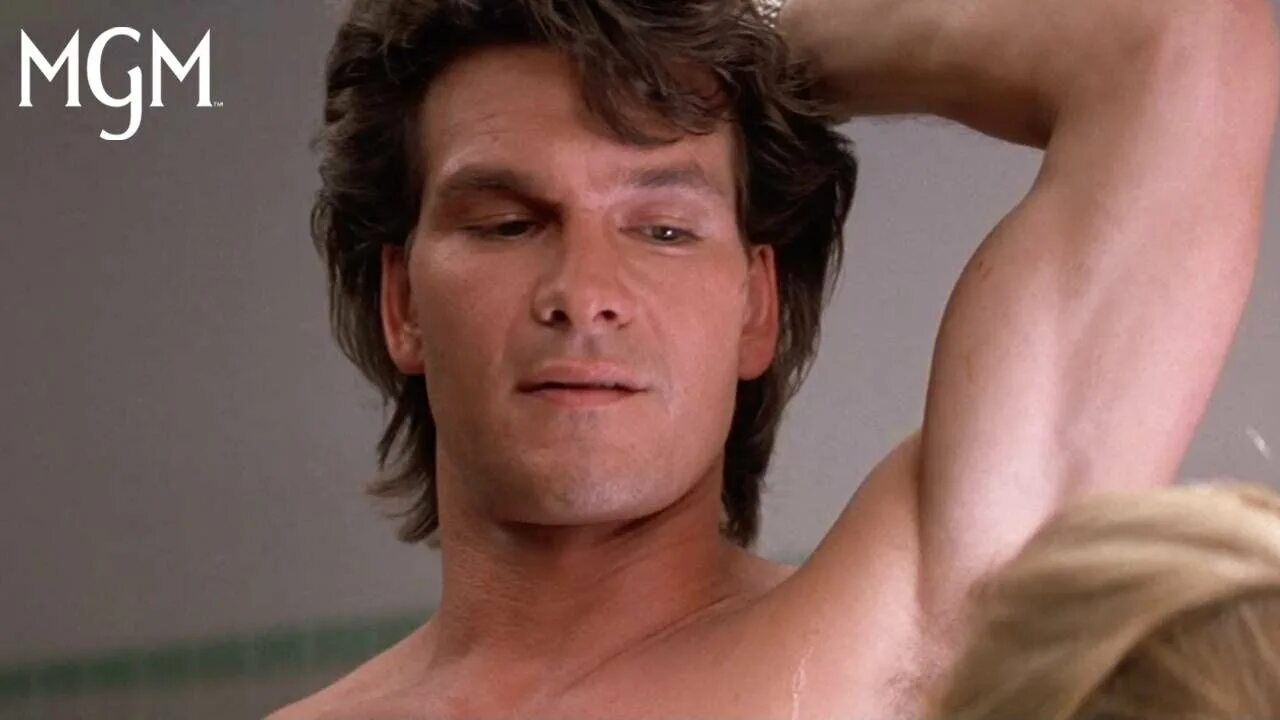 Patrick swayze. Сэм эллиотт дом у дороги. Патрик суэйзи в молодости. Патрик суэйзи клип. Патрик суэйзи молодой.