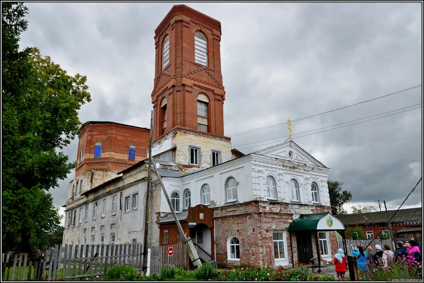 Красноуфимск церковь. Красноуфимск отзывы. Храм невского красноуфимск. Красноуфимск отзывы. Свято-троицкий собор красноуфимск.