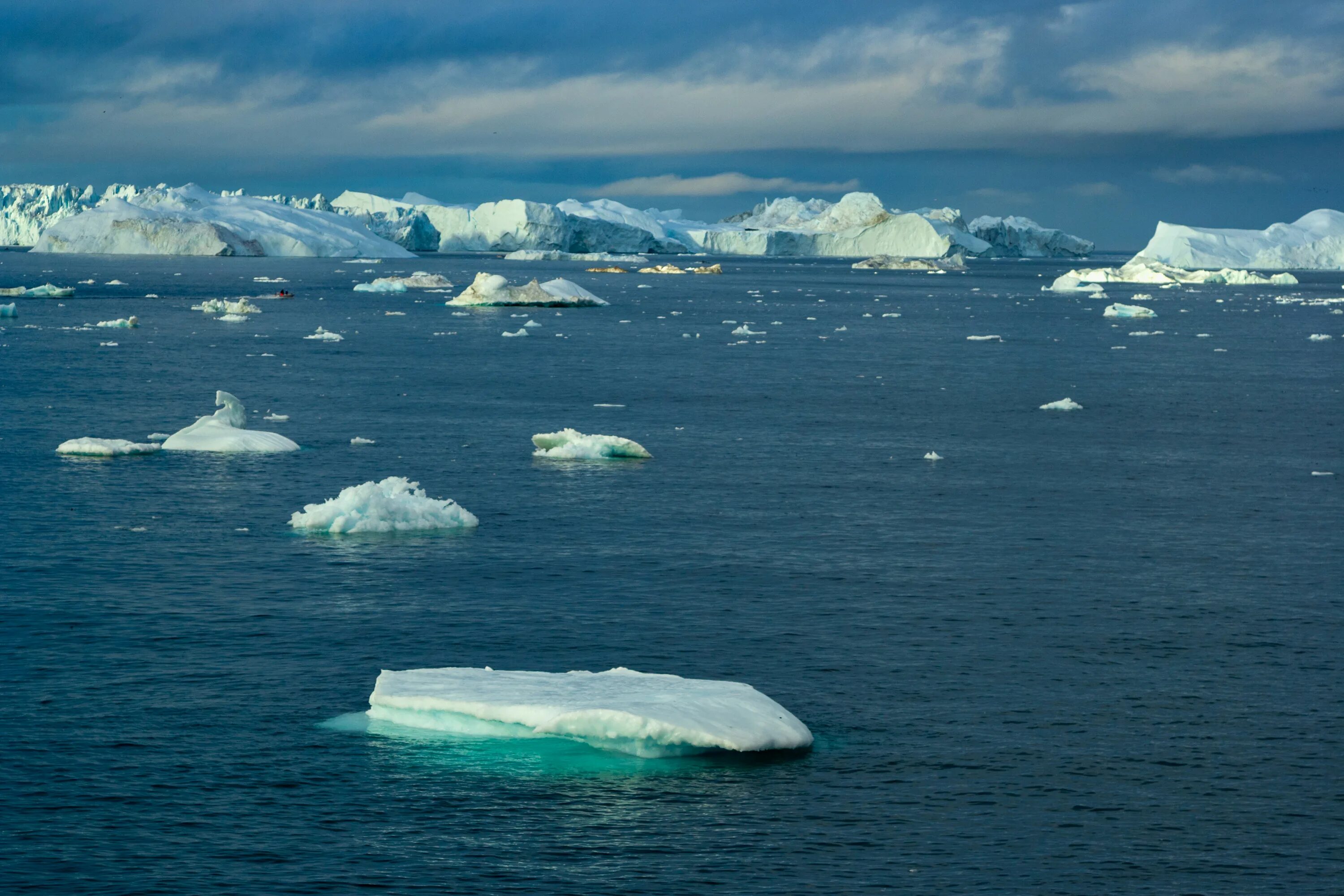 Северно ледовитый океан крупнейшее море. Арктика Северный Ледовитый океан. Северно Ледовитый океан США. Торосы Карское море. Северо Ледовитый океан фото.
