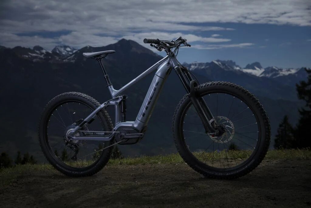 Trek t. Trek двухподвес 2005. электровелосипед trek powerfly lt 7 plus. электровелосипед двухподвес.