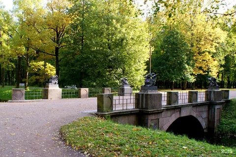 Главный парк петербурга
