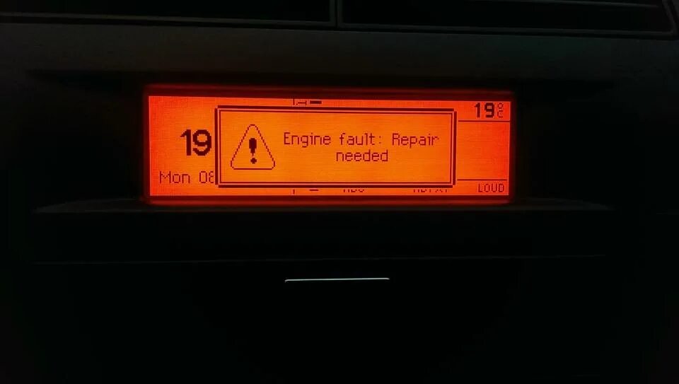 Ошибка repair needed. Peugeot 308 engine fault. engine fault repair needed пежо 308. engine management system faulty пежо 308.