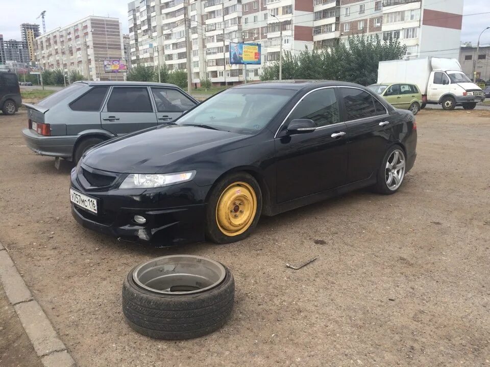 Accord шины. Accord 7 колеса. хонда аккорд 7 на штампах. honda accord 8 на штампах. штатные колеса honda accord 2,4s.