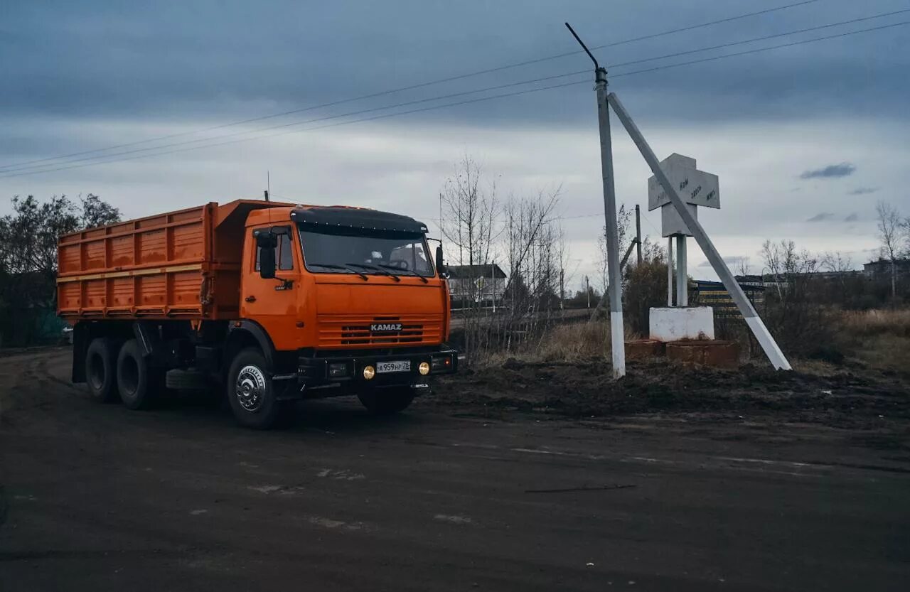 Школа варваровка амурская область. Поселок октябрьский амурская область. Школа варваровка амурская область. Храм святой варвары варваровка. Погода на неделю в варваровке амурская область.