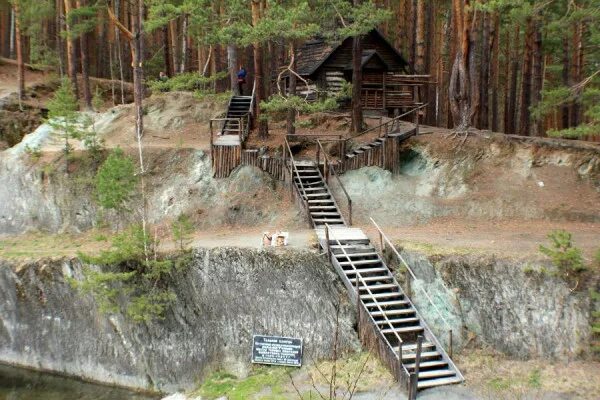 Кипящий ключ. Тальков камень Сысерть. Тальков камень парк Бажовские места. Бажовские места природный парк. Природном парке «Бажовские места»,.