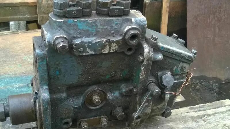 насос топливный 4утни-1111007-420 д-243 нзта. д 240 топливный насос мтз тнвд д240. тнвд юмз д-65. тнвд утн д 245. регулятор насоса утн 5 трактора мтз 80.