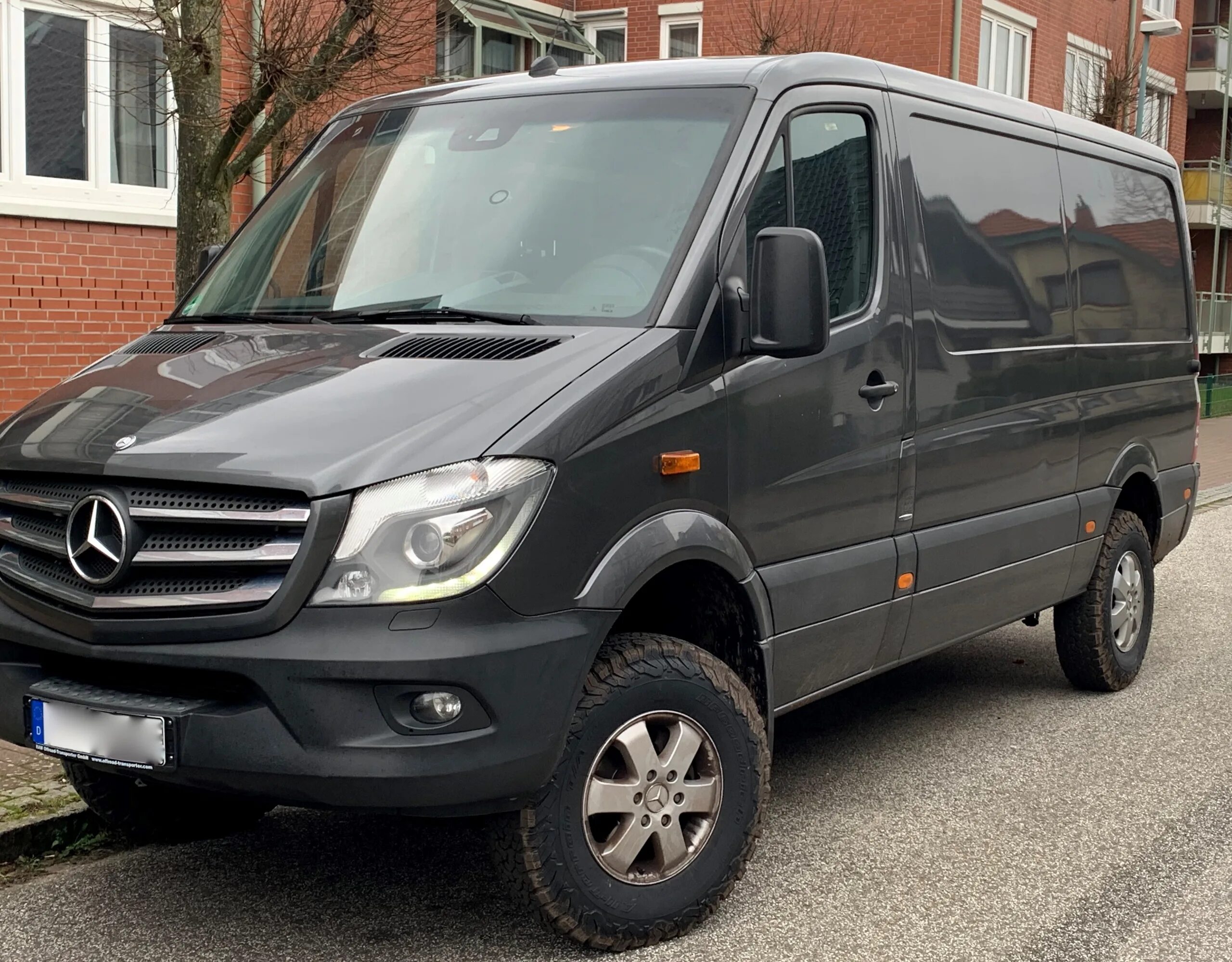 Спринтер 907 кузов. Sprinter 907. Mercedes Sprinter 906. MB Sprinter 906. Мерседес Спринтер 907.