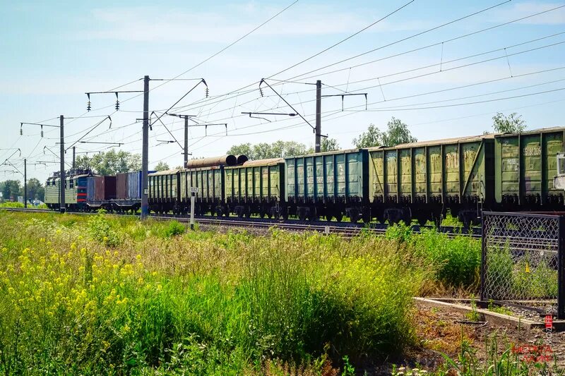 Электричка можга. Железнодорожная станция можга. Поезд шумерля москва. Железнодорожная станция можга. Железнодорожная станция можга железнодорожная станция можга.