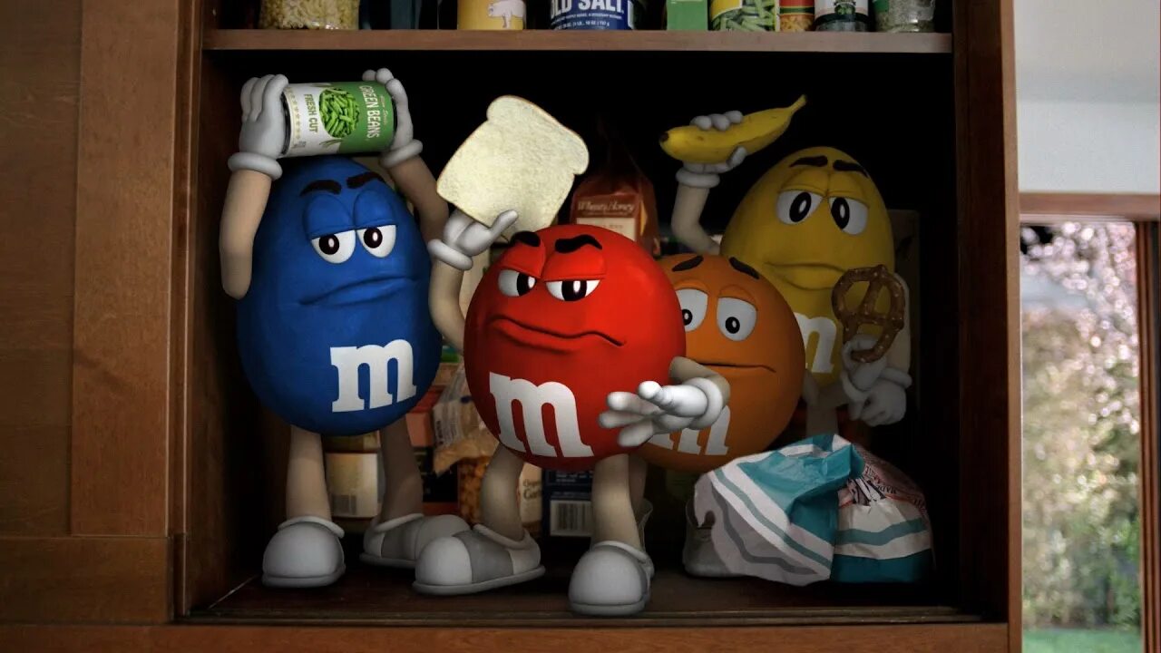 M M S реклама. Эмемдемс. Эмемдемс конфеты. M M'S персонажи в рекламе.