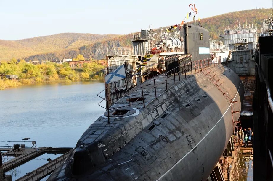 Пао комсомольск на амуре. Подводная лодка б-187 «Комсомольск на Амуре». Дизельная подводная лодка б-187 «Комсомольск-на-Амуре». Комсомольск на Амуре завод подводных лодок. Амурский судостроительный завод Комсомольск-на-Амуре.