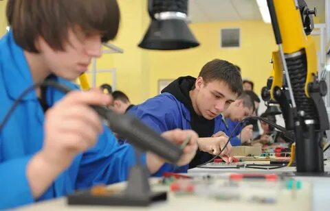 Нужно ли техническое образование