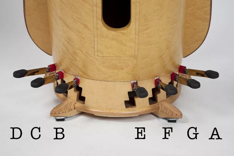 Педали арфы. Арфа педальная концертная. Resonance harps rhc19004. Педали арфы. Арфа педали.