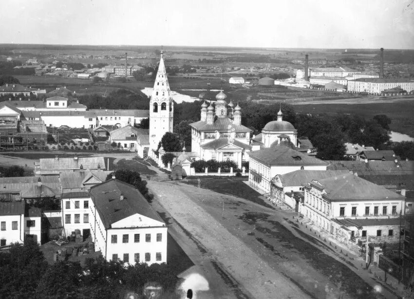 Старая шуя купить. Церковь Воздвижения Креста Шуя. Г.Шуя. Крестовоздвиженская Церковь.. Храм Воздвижения Креста Господня в Шуе. Храм Кохма 19 век.