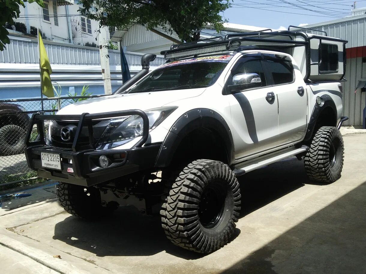 Bt tuning. Mazda bt 50 off road tuning. mazda bt-50 лифт. mazda bt-50 tuned. мазда бт 50 для бездорожья.