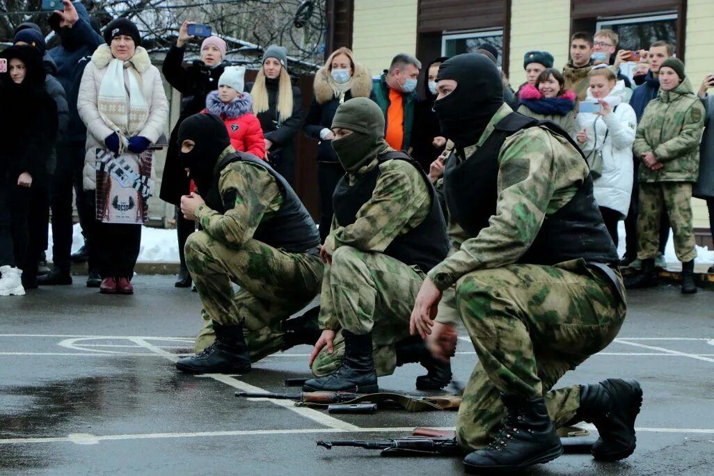 Днр 4. Днр 4. Чеченцы на стороне всу. Александр захарченко донбасс. Спецназ россии на украине.